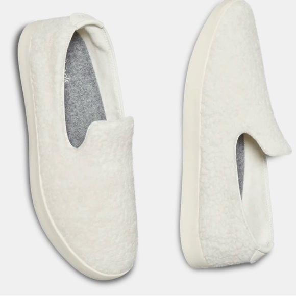 allbirds Other - NIB Allbirds wool lounger fluff natural white - M 10